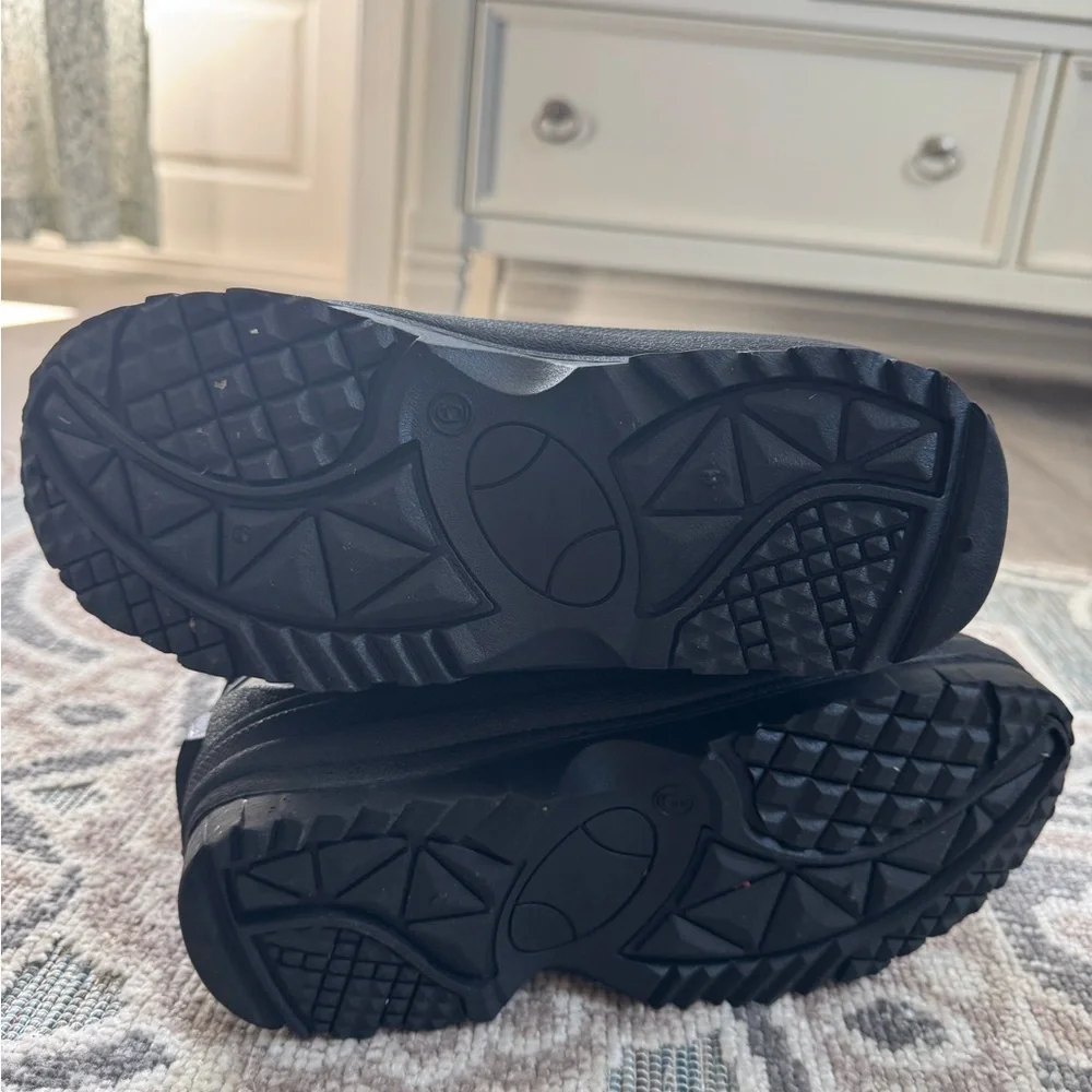 Magellan Outdoors Boys' Boots in Black and Blue